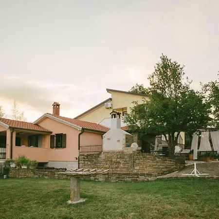 Casa Margherita Βίλα *